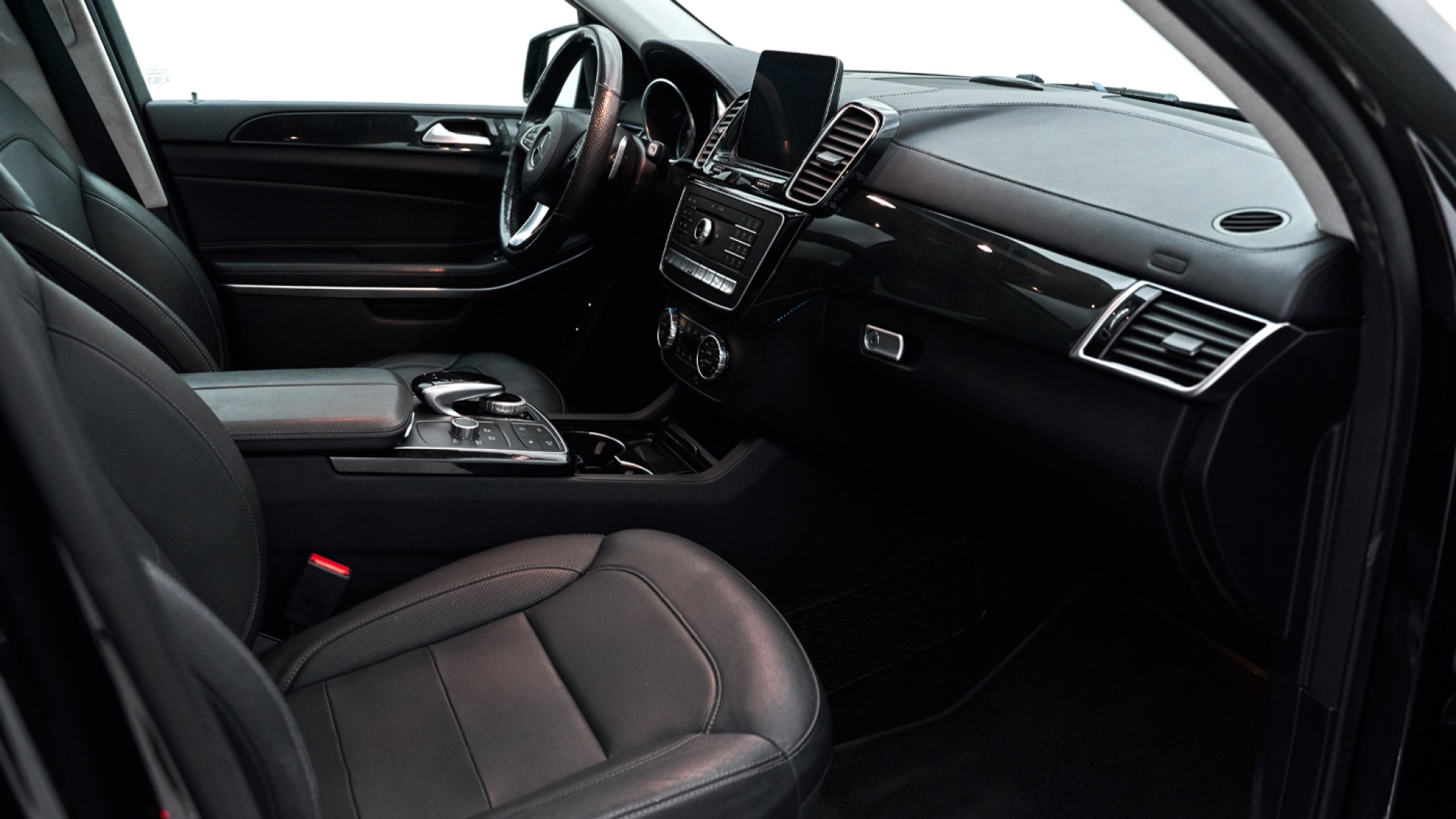 Mercedes-Benz GLS 550